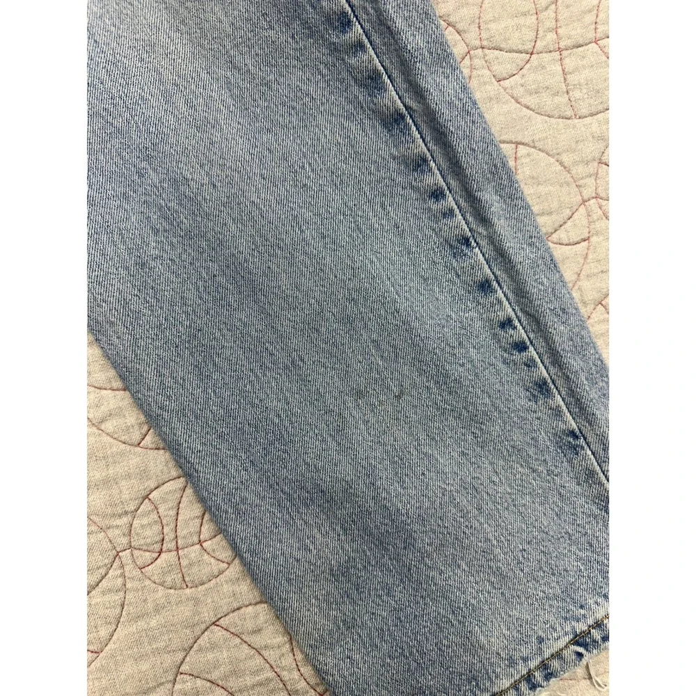 Levi's 505 Straight Leg Light Wash VTG 90s USA Made / Men's 38x32
